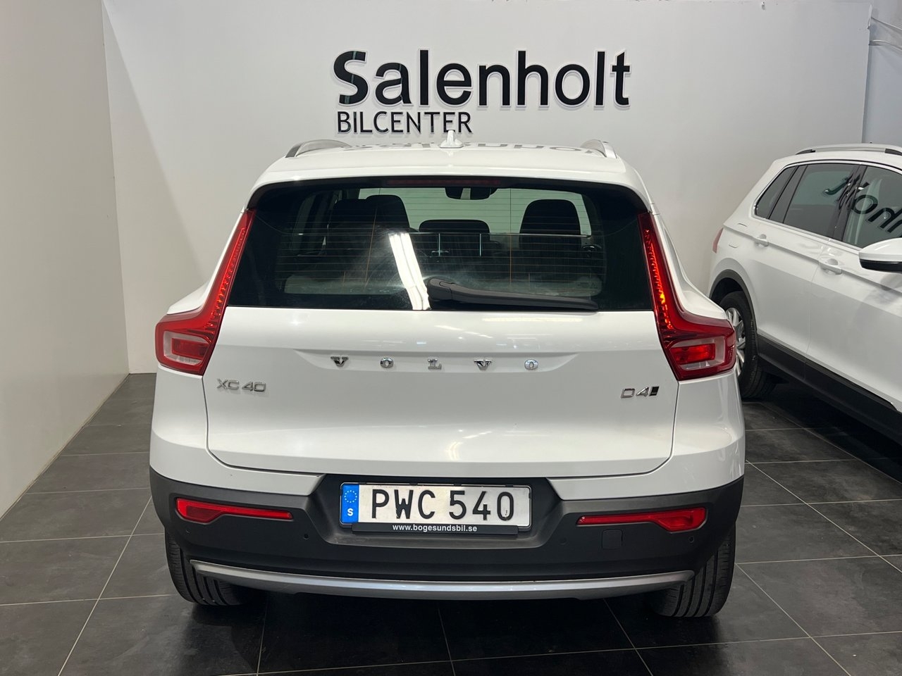Volvo XC40 2018, kuva 6/10