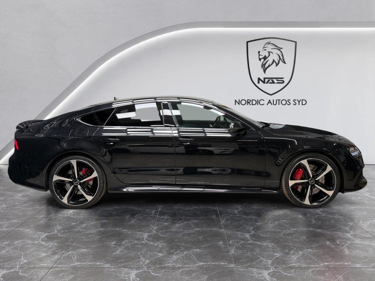 Audi RS7 2017, kuva 6/10