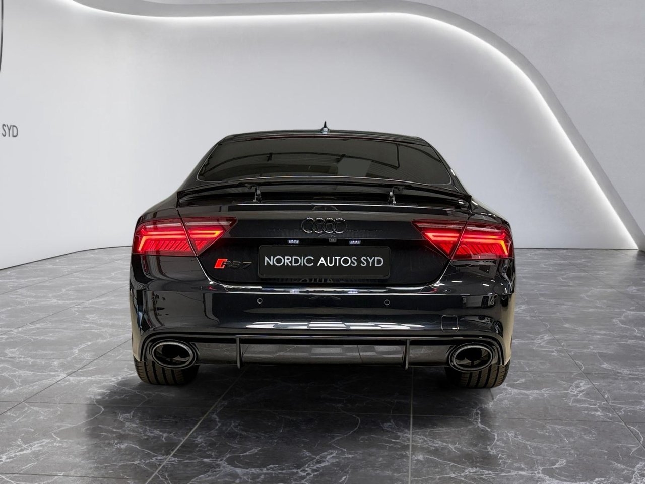 Audi RS7 2017, kuva 4/10