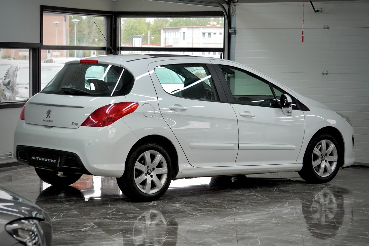 Peugeot 308 2011, bild 5/15