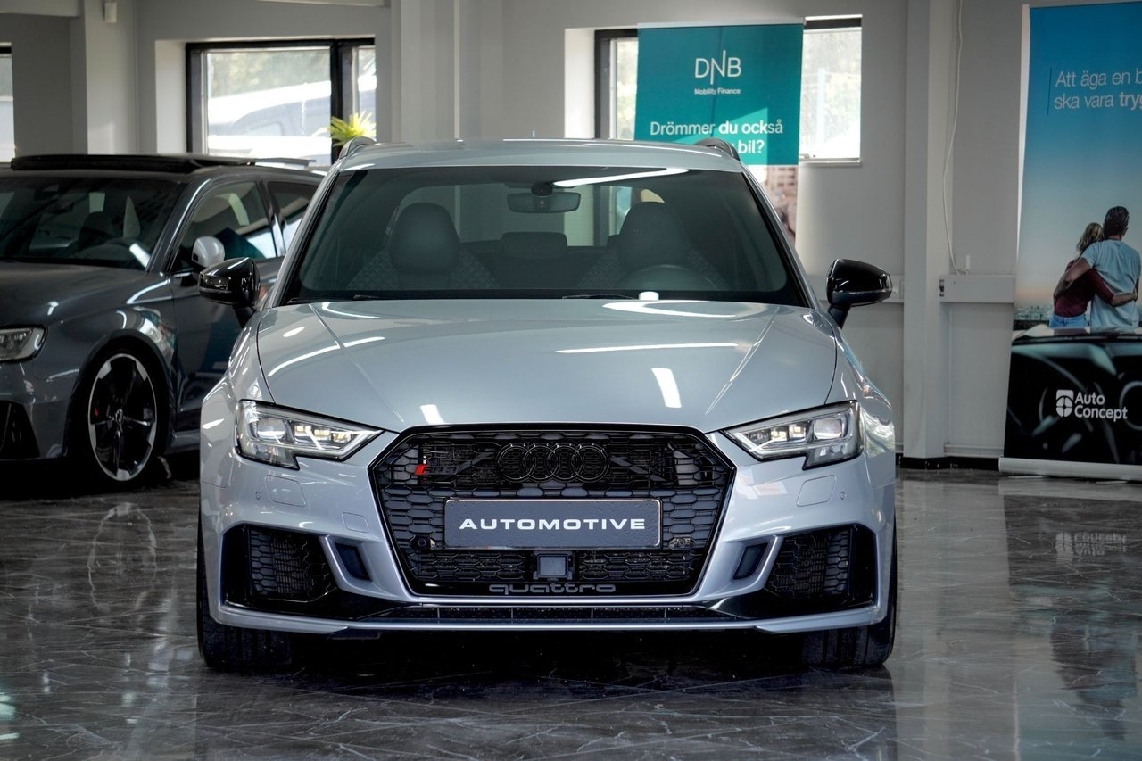 Audi RS3 2018, bild 2/18