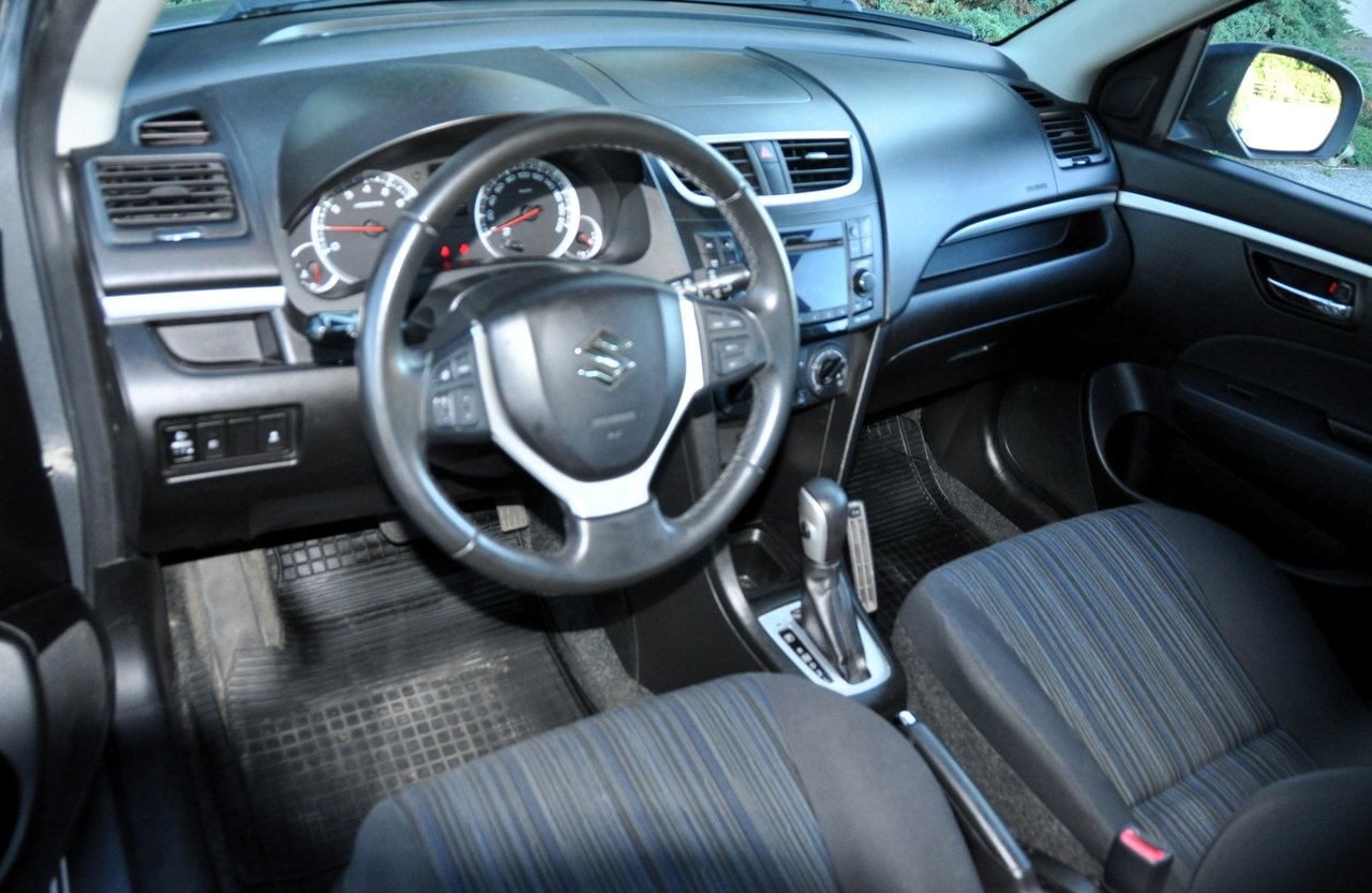Suzuki Swift 2015, bild 7/10