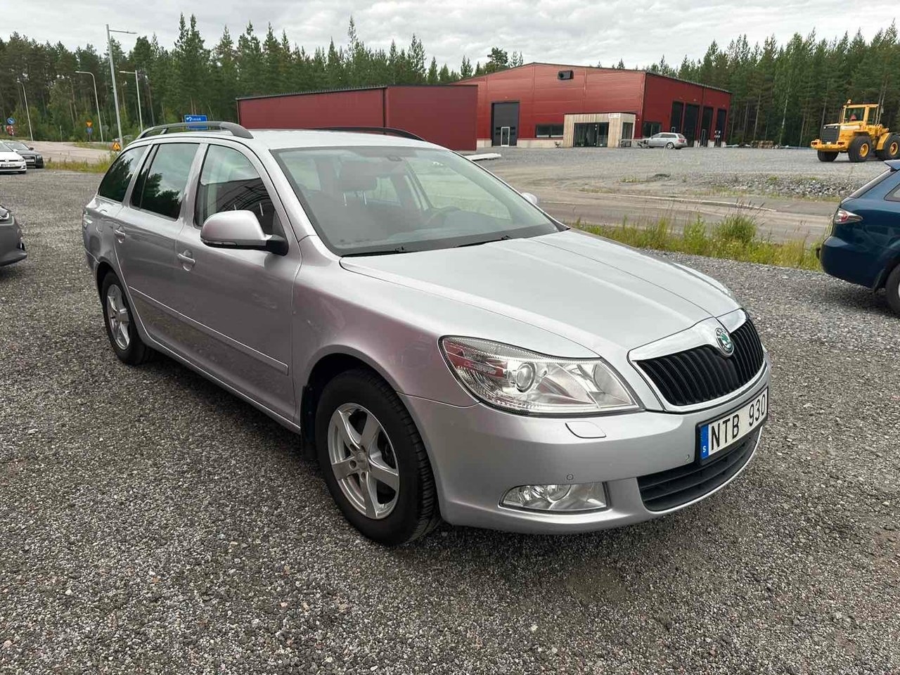 Skoda Octavia 2013, bild 2/5