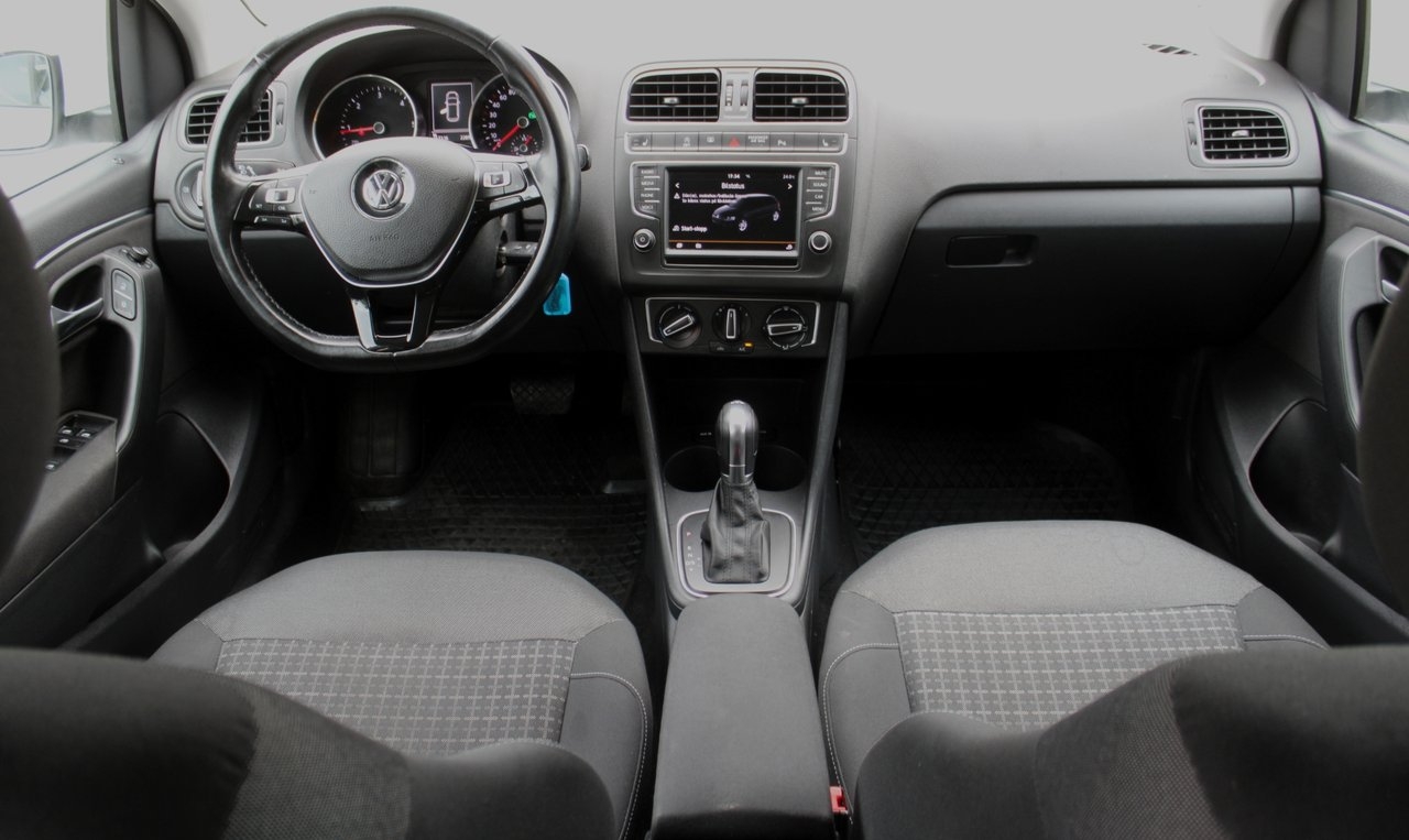 Volkswagen Polo 2016, bild 7/10