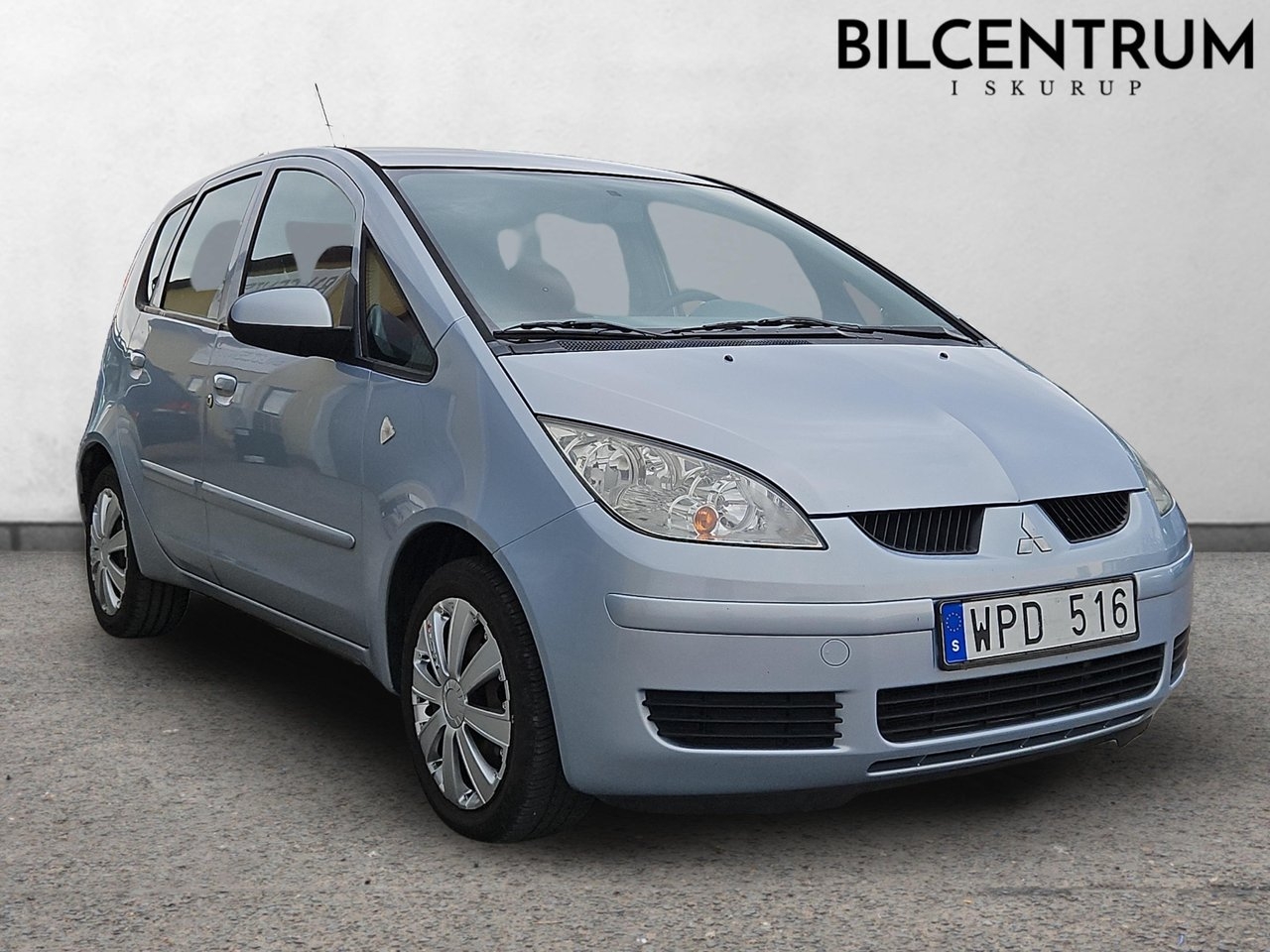 Mitsubishi Colt 1.3 MIVEC Manuell, 95hk 2005, bild 2/8