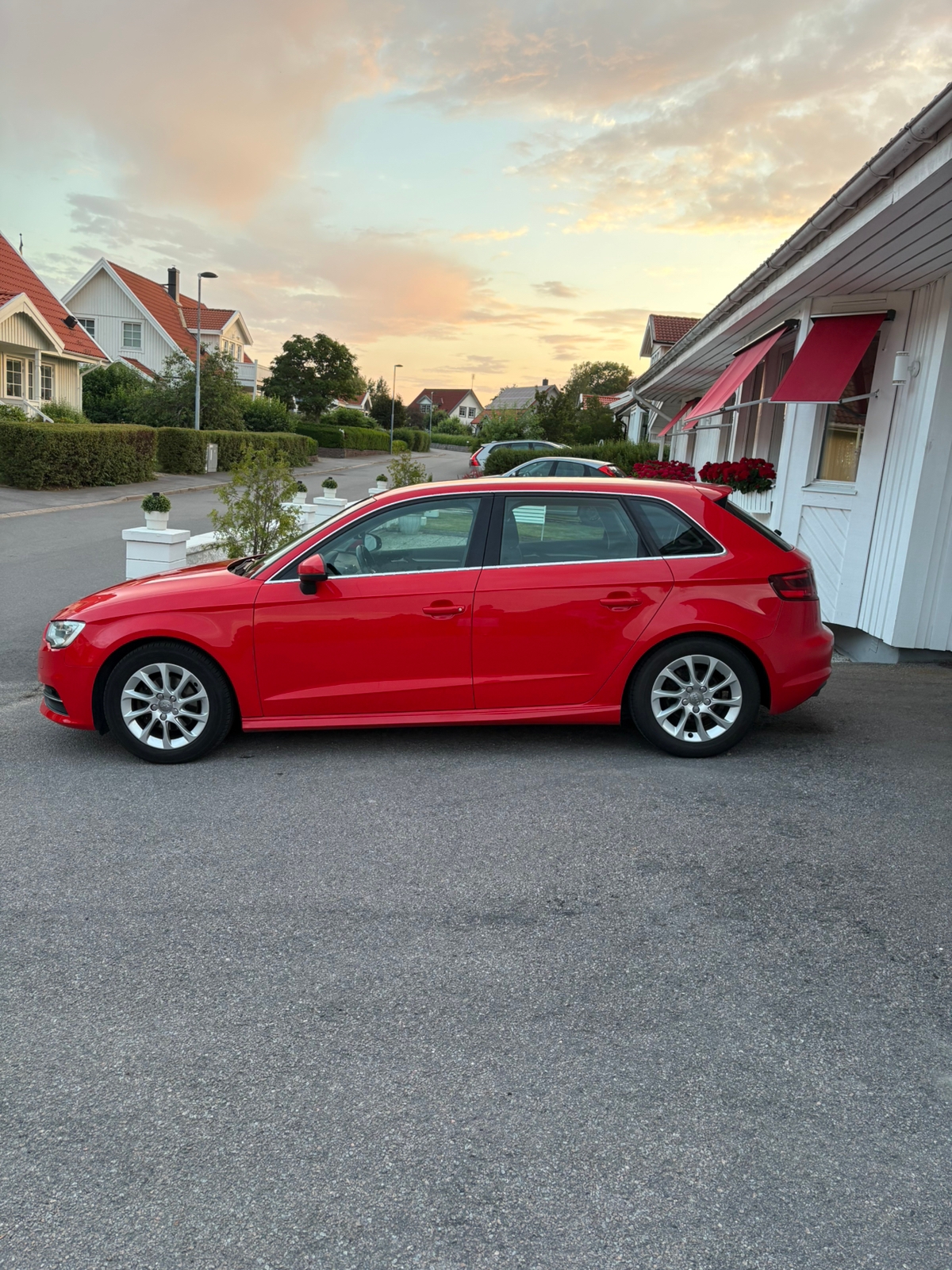 Audi A3 Sportback 1.6 TDI ultra Manuell 2014, bild 2/6