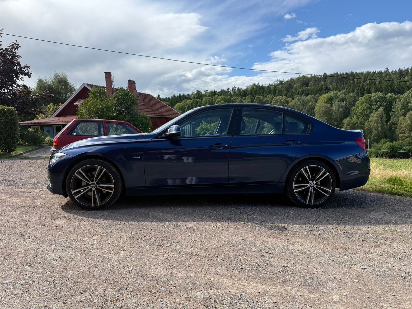 BMW 330 2017, bild 3/16