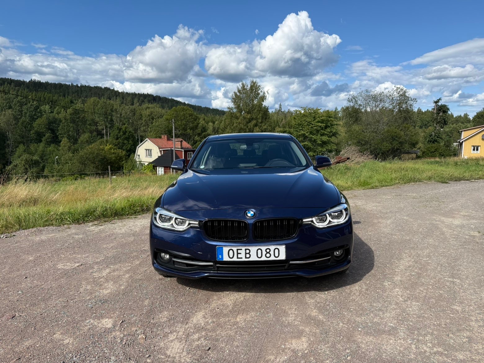 BMW 330 2017, bild 4/16