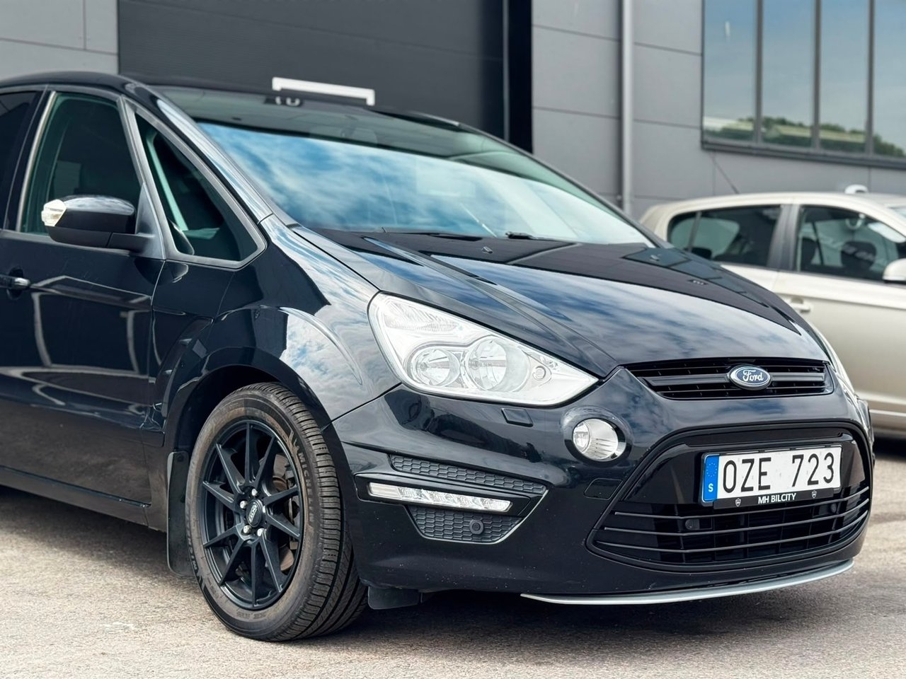 Ford S-MAX 2013, kuva 5/10