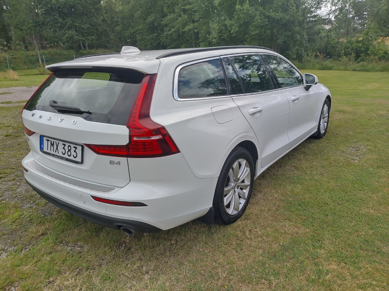 Volvo V60 2022, kuva 5/10
