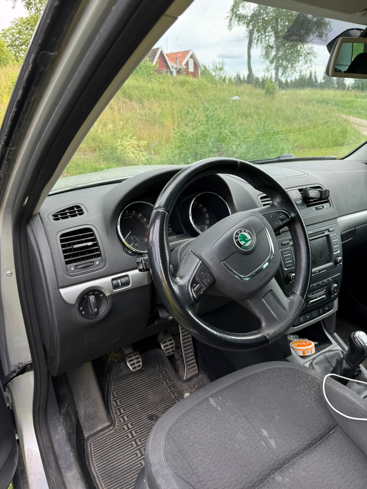 Skoda Yeti 2.0 TDI DPF Manuell 2010, kuva 5/7