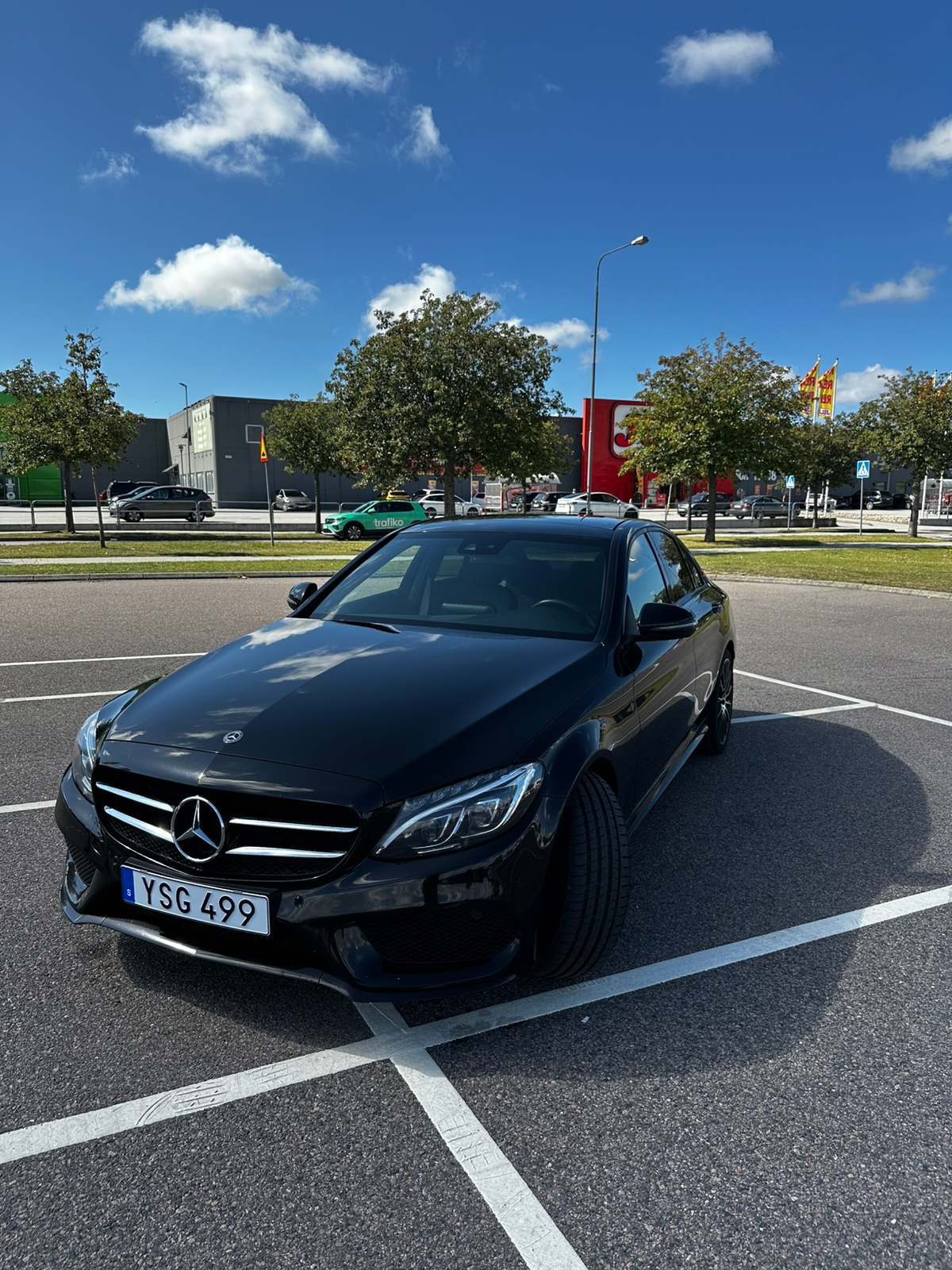 Mercedes-Benz C 300 9G-Tronic 2018, photo 2/10