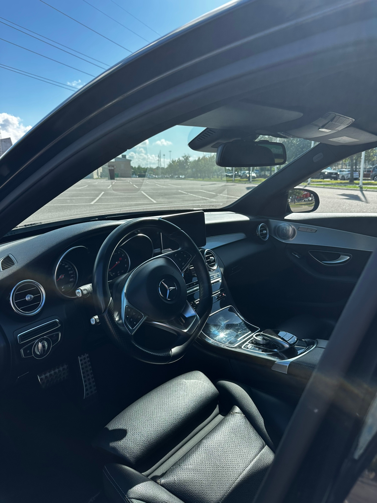 Mercedes-Benz C 300 9G-Tronic 2018, photo 7/10