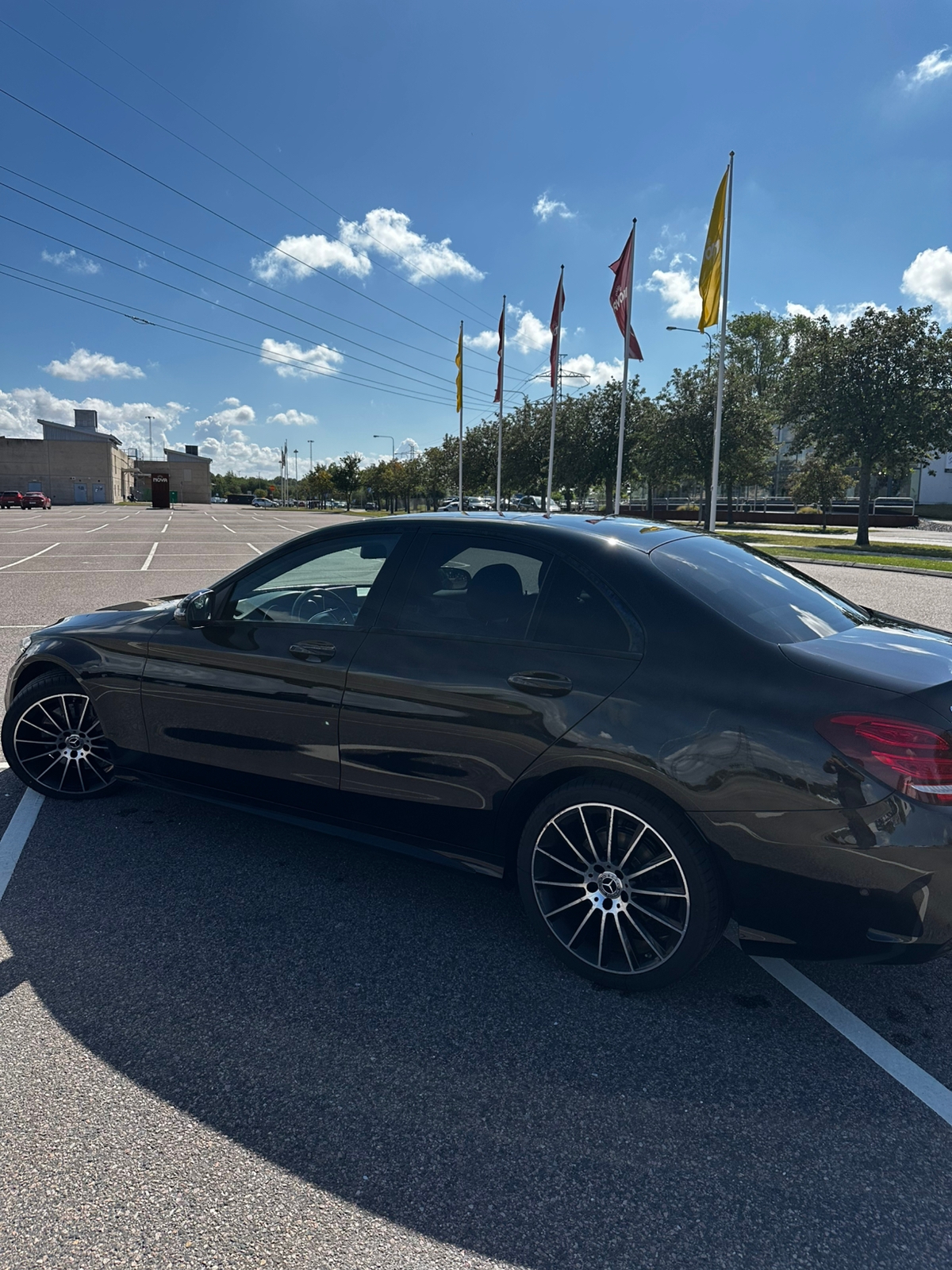 Mercedes-Benz C 300 9G-Tronic 2018, photo 6/10