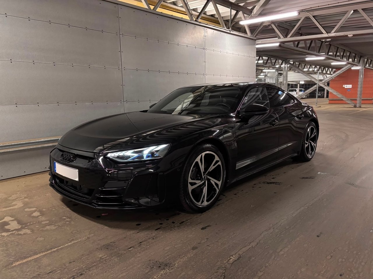 Audi e-tron