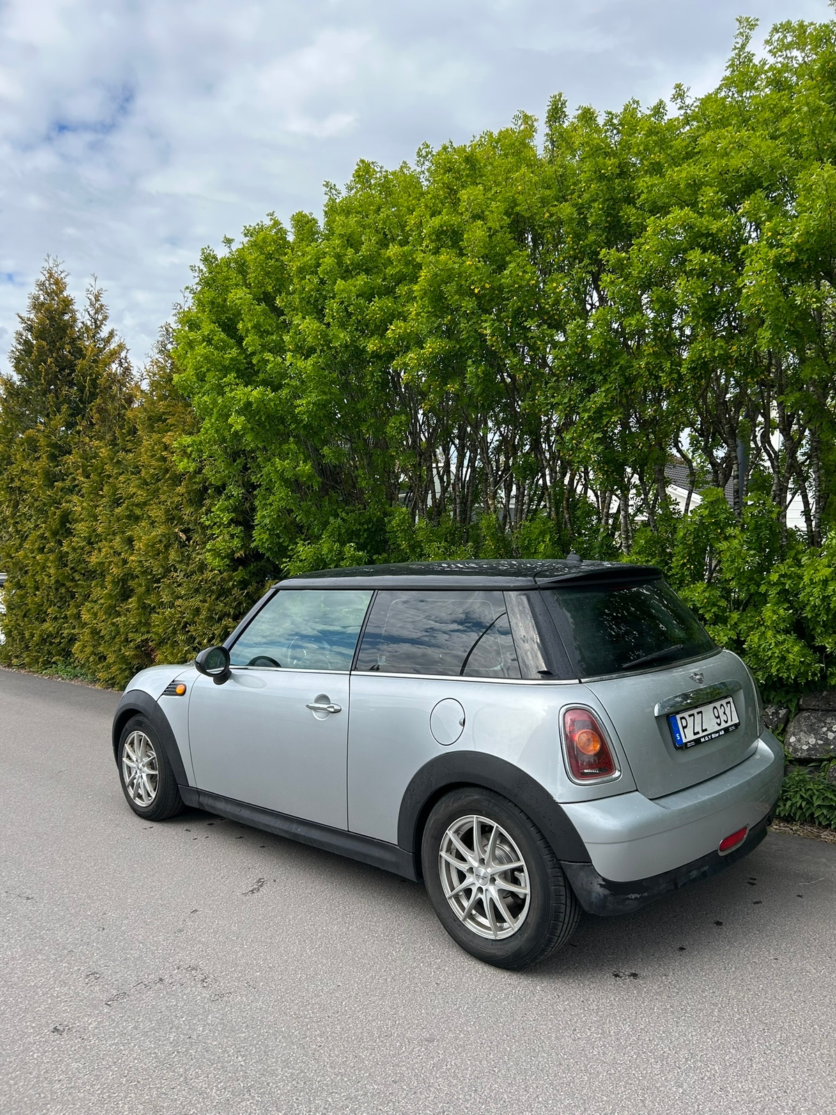 MINI Cooper D Automatisk 2008, bild 2/5
