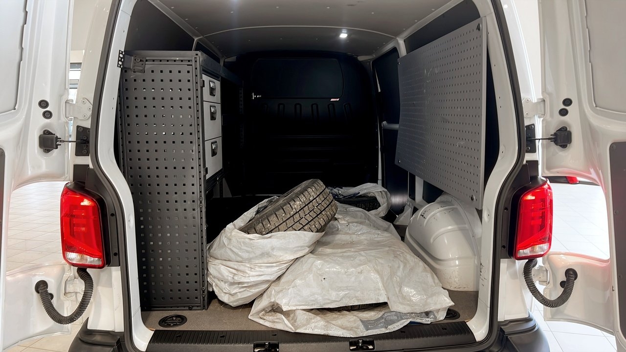 Volkswagen Transporter Takräcken/Drag 2023, bild 5/9