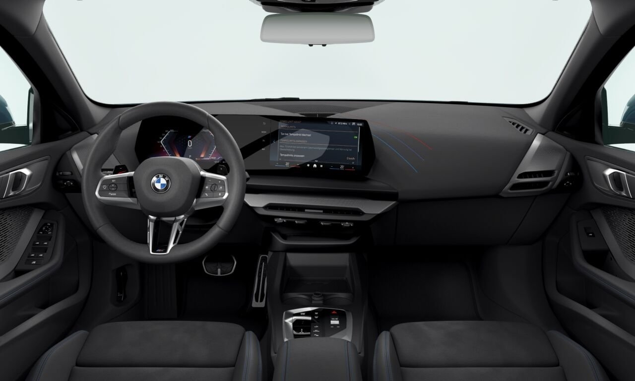 BMW 120 M Sportpaket Pro 2026, bild 3/4