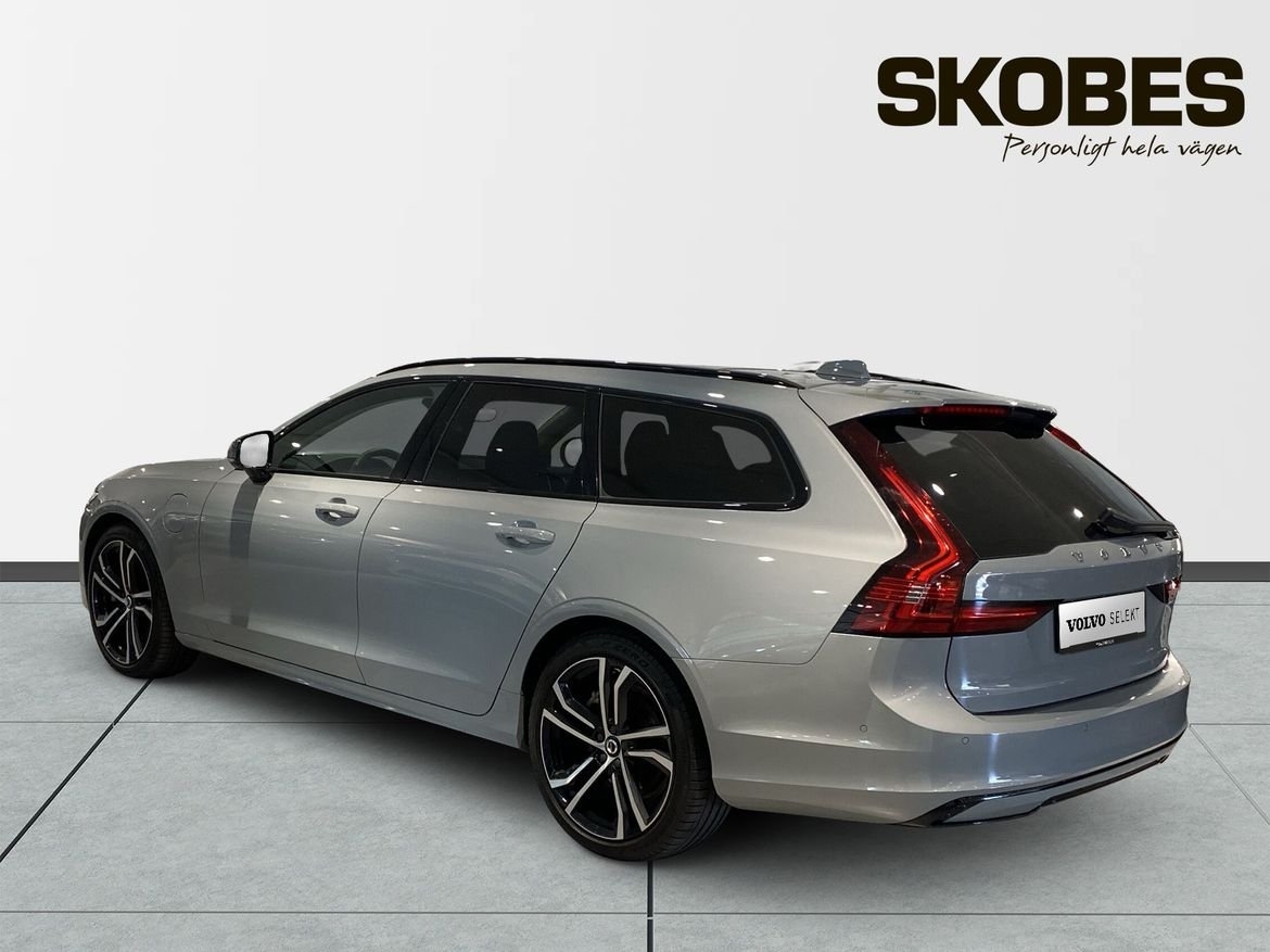 Volvo V90 Recharge T8 Ultimate Dark 2024, bild 6/10