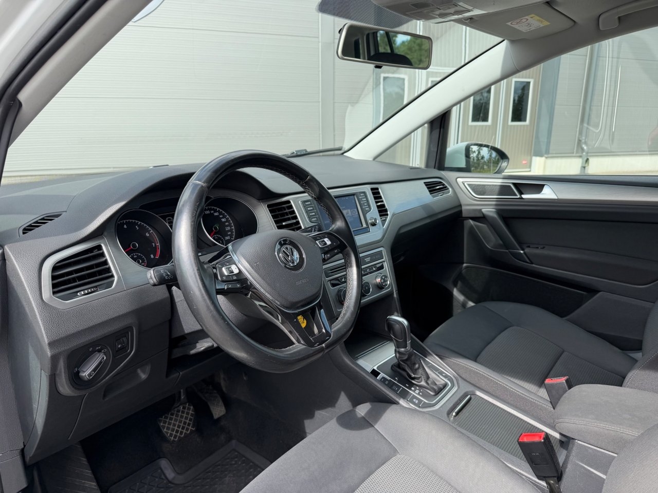Volkswagen Golf Sportsvan 2018, bild 6/7