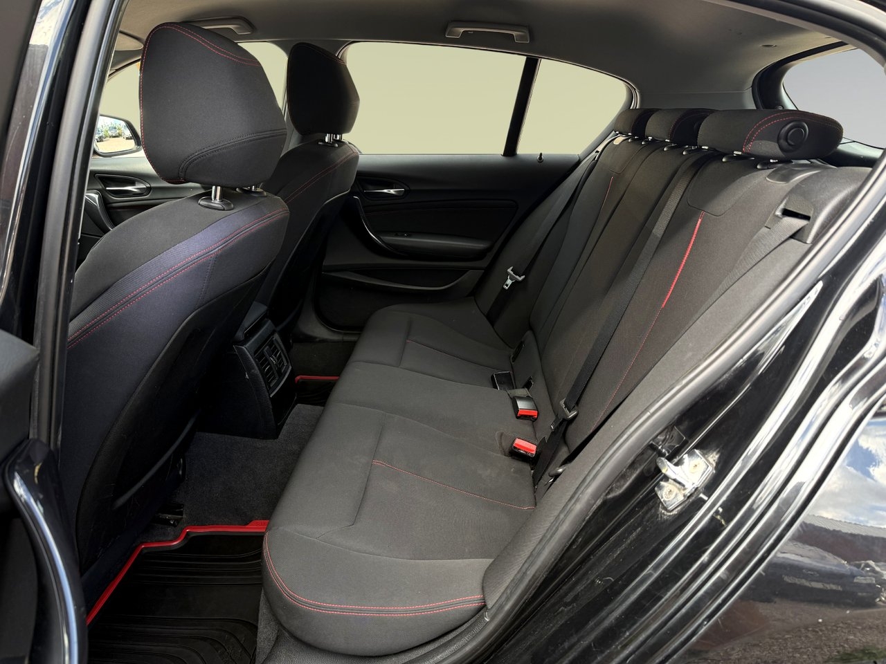 BMW 118 2012, bild 6/8