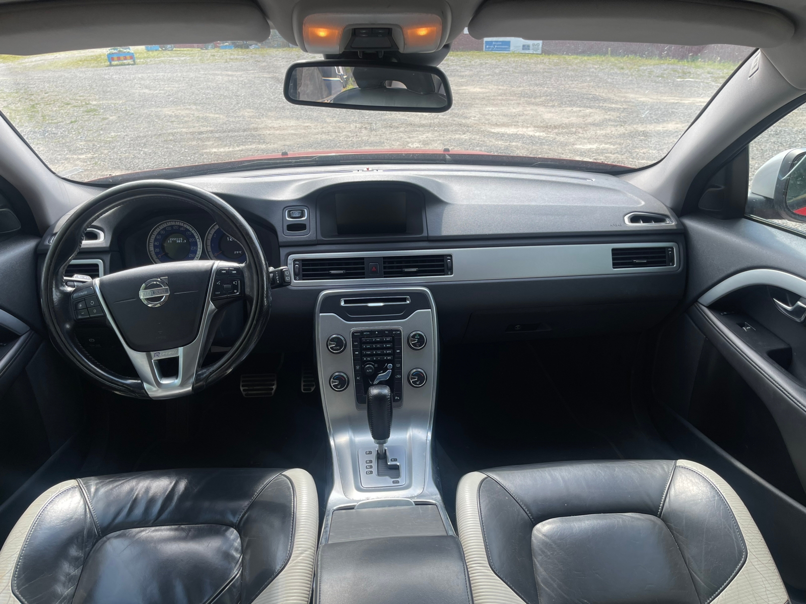Volvo V70 T4 Powershift R-Design Automat 2012, bild 7/9