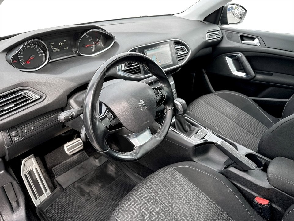 Peugeot 308 2017, bild 6/17