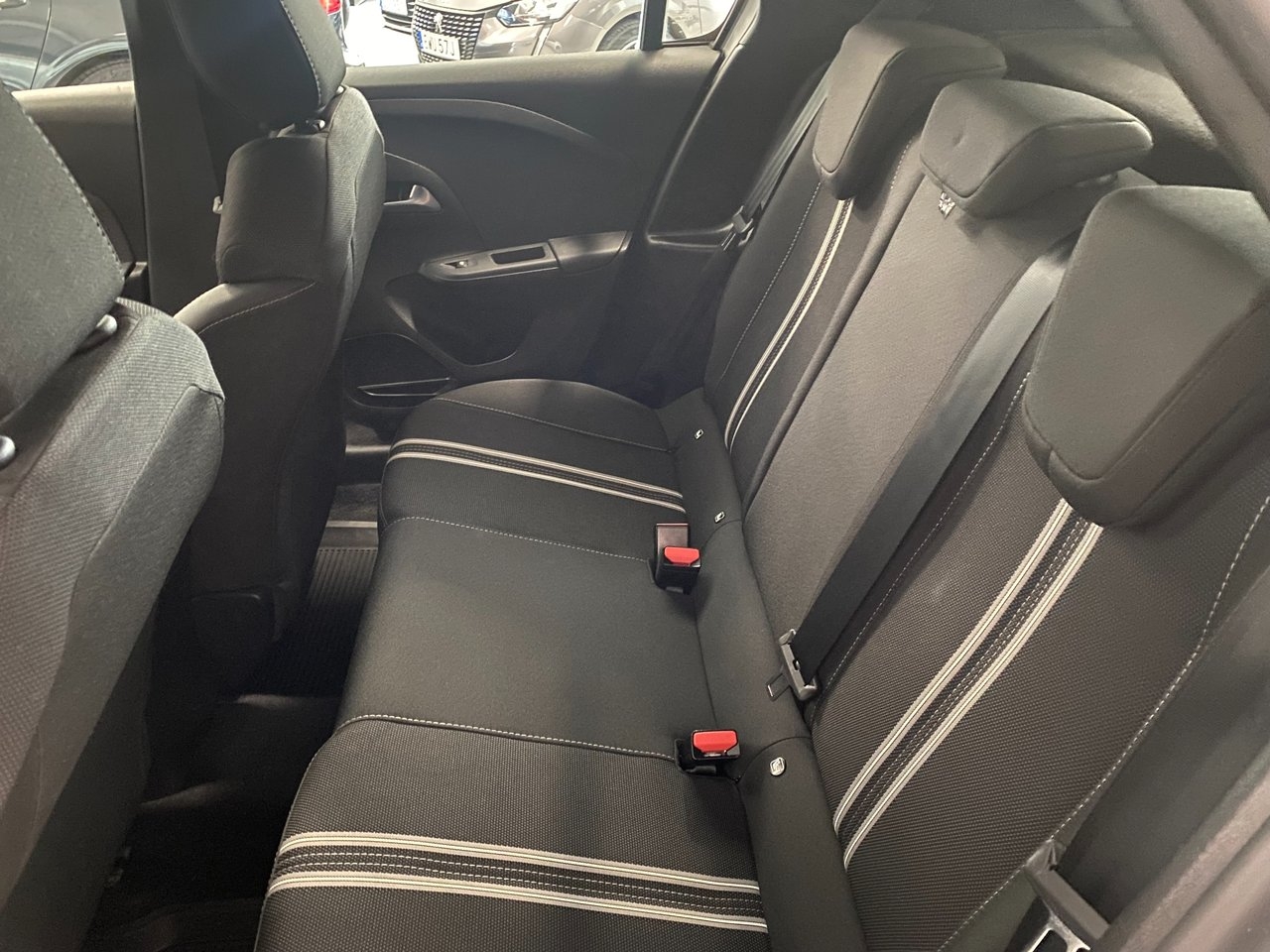 Opel Corsa GS 100hk Automat 2025, bild 7/21