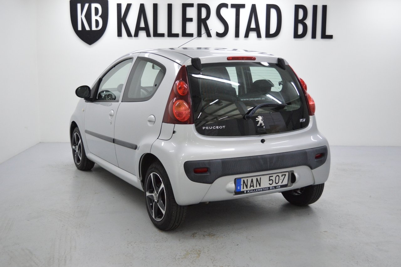 Peugeot 107 1.0 Active 68hk 2012, bild 4/10