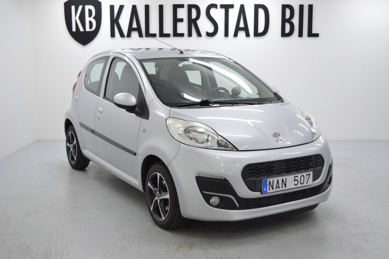Peugeot 107 1.0 Active 68hk 2012, bild 2/10
