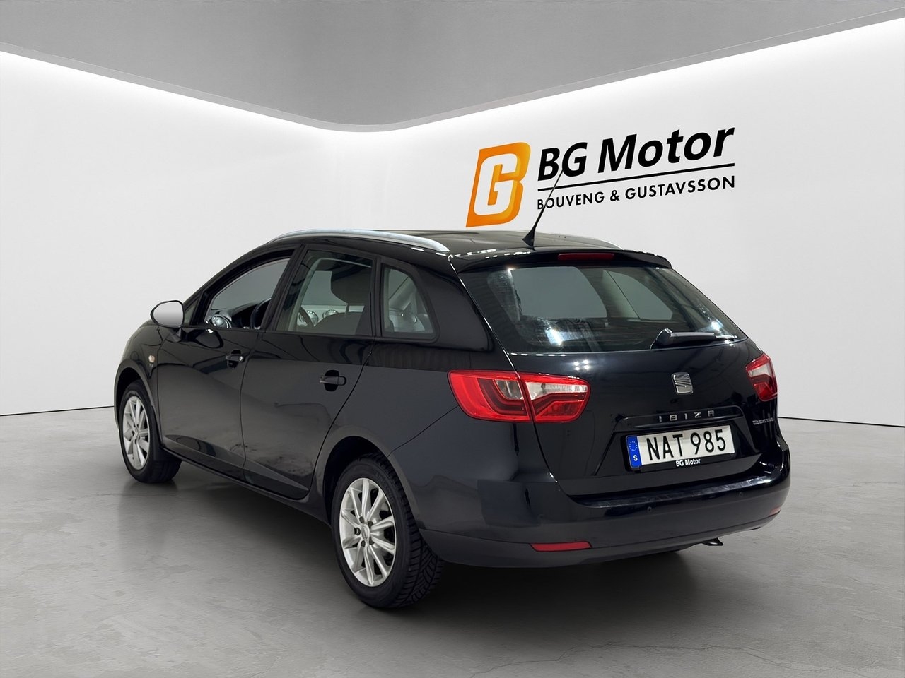 Seat Ibiza 2013, bild 7/17