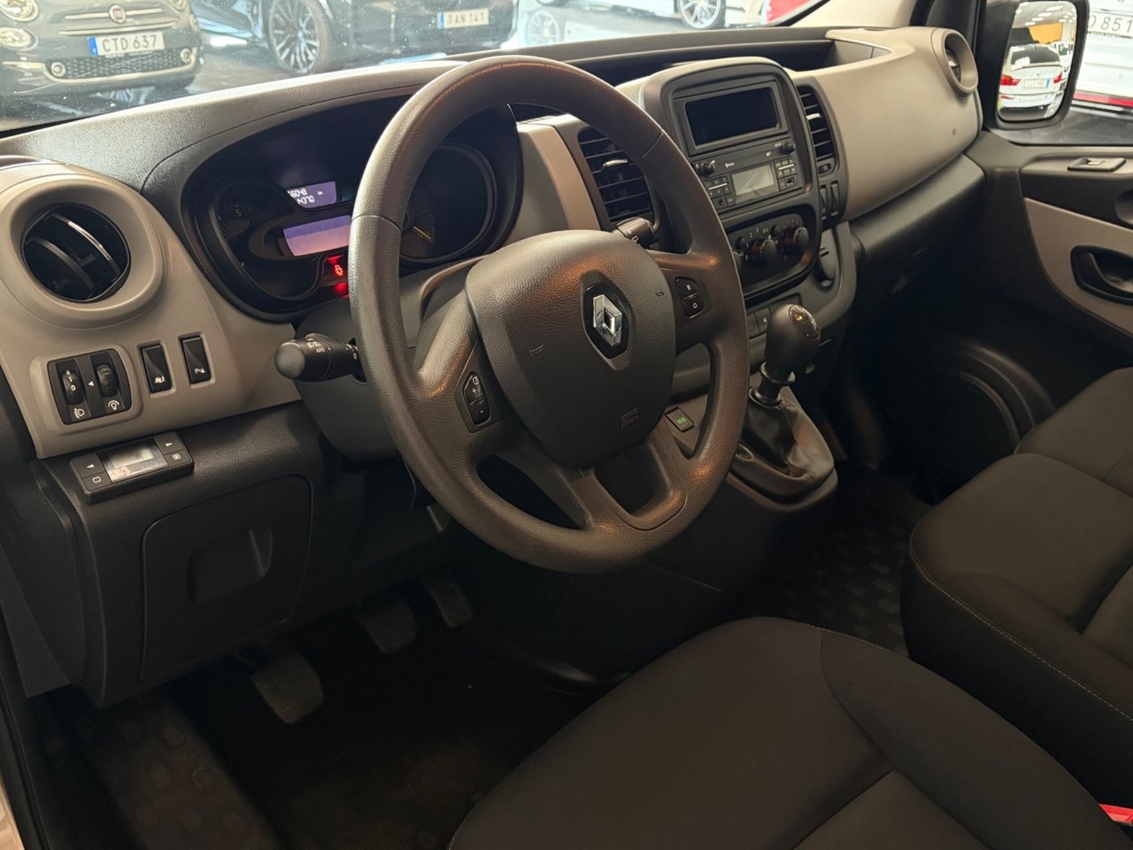 Renault Trafic dCi 125 2016, bild 7/10