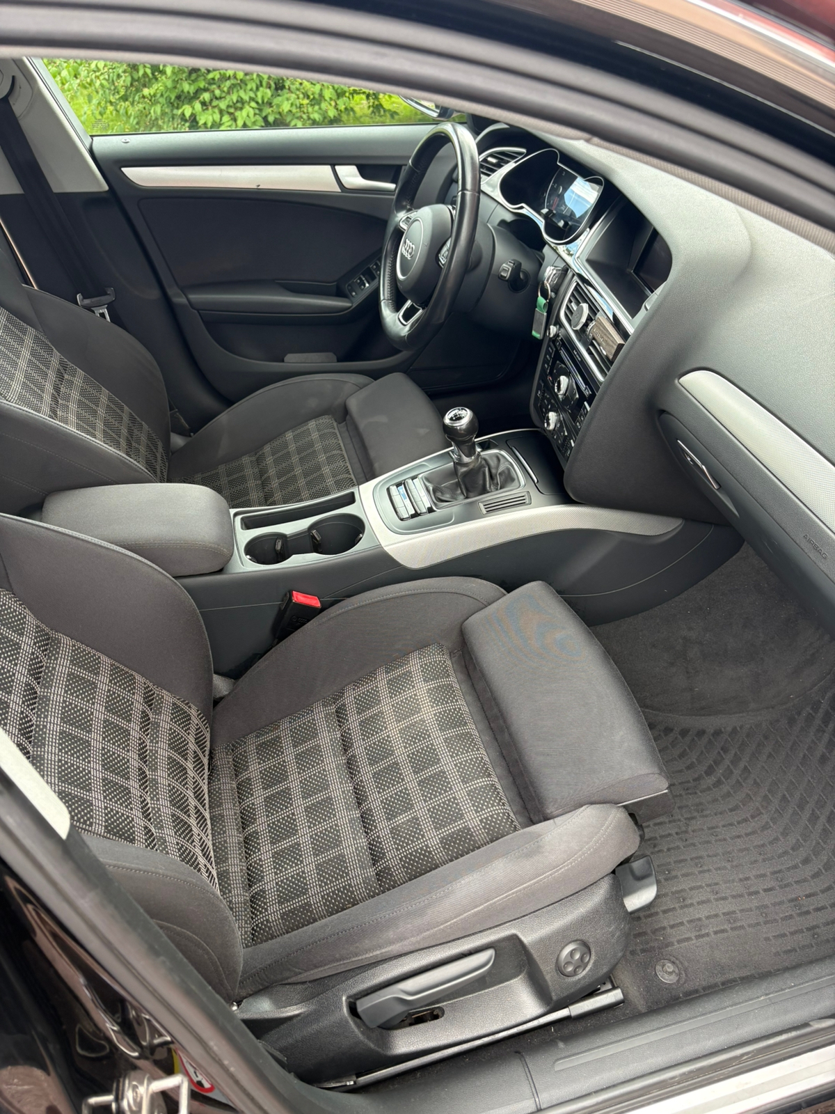 Audi A4 Avant 2.0 TDI DPF Manuell 2014, bild 5/5