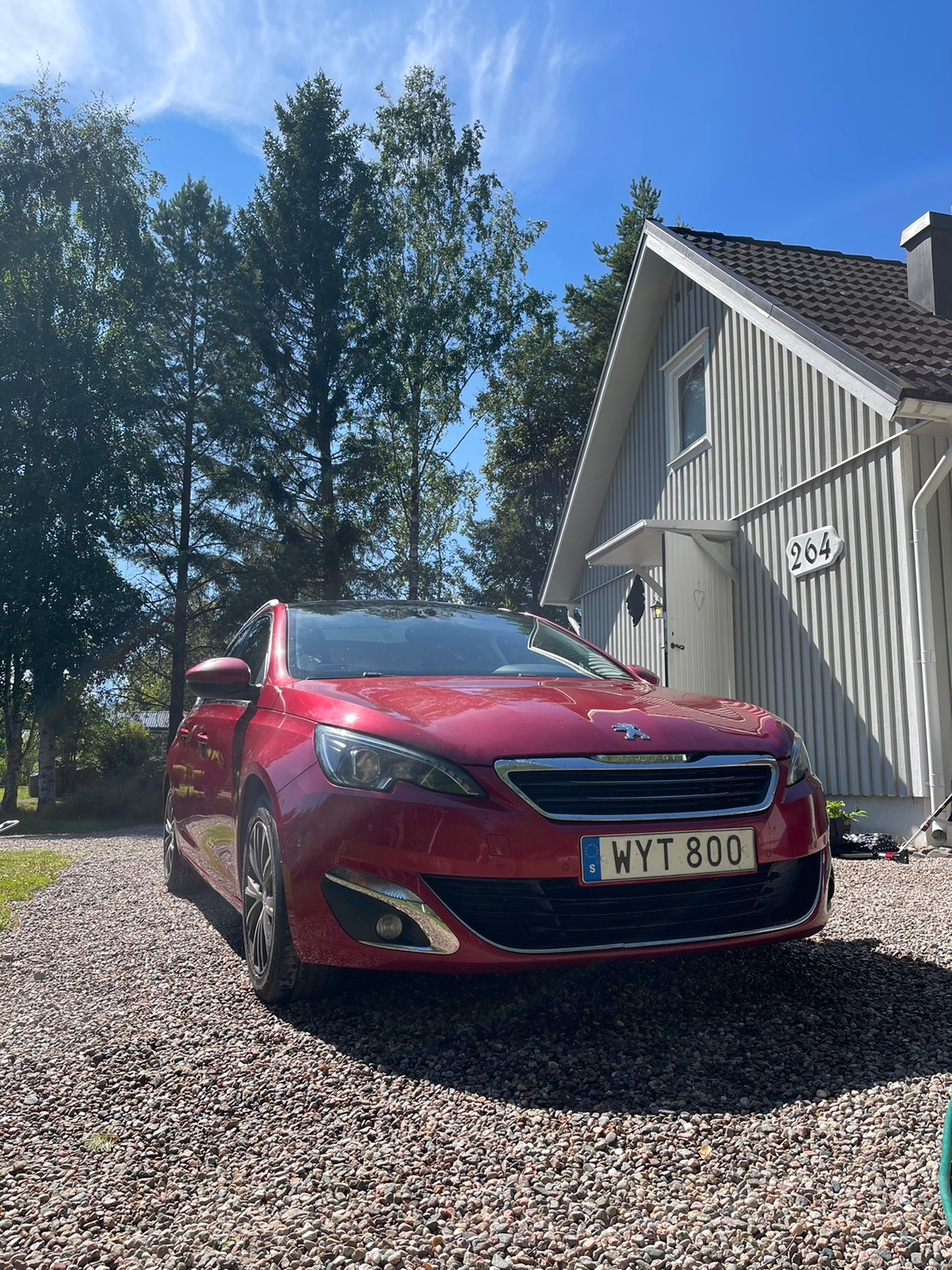 Peugeot 308 SW 1.6 BlueHDi 120 8v EAT 2016, bild 2/9