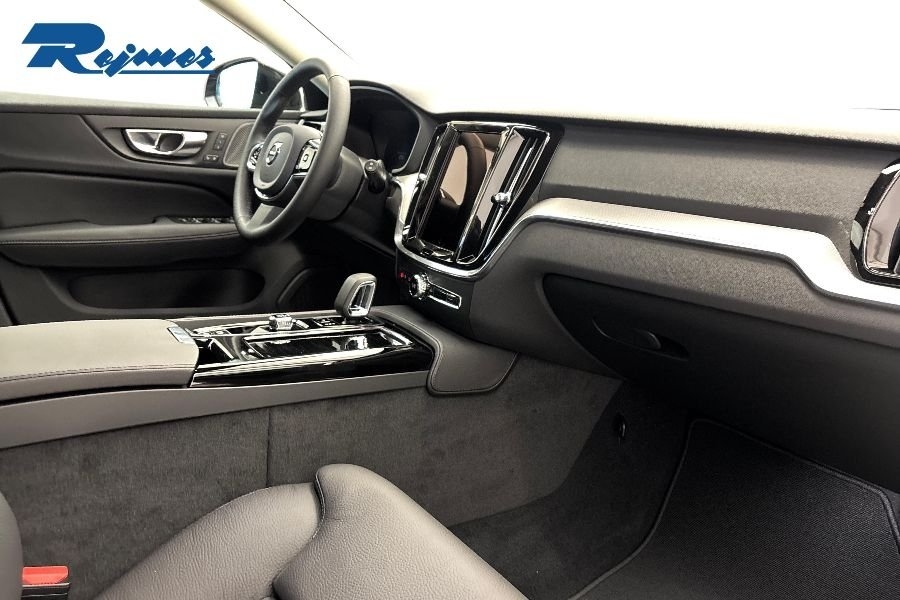 Volvo V60 2027, photo 6/22