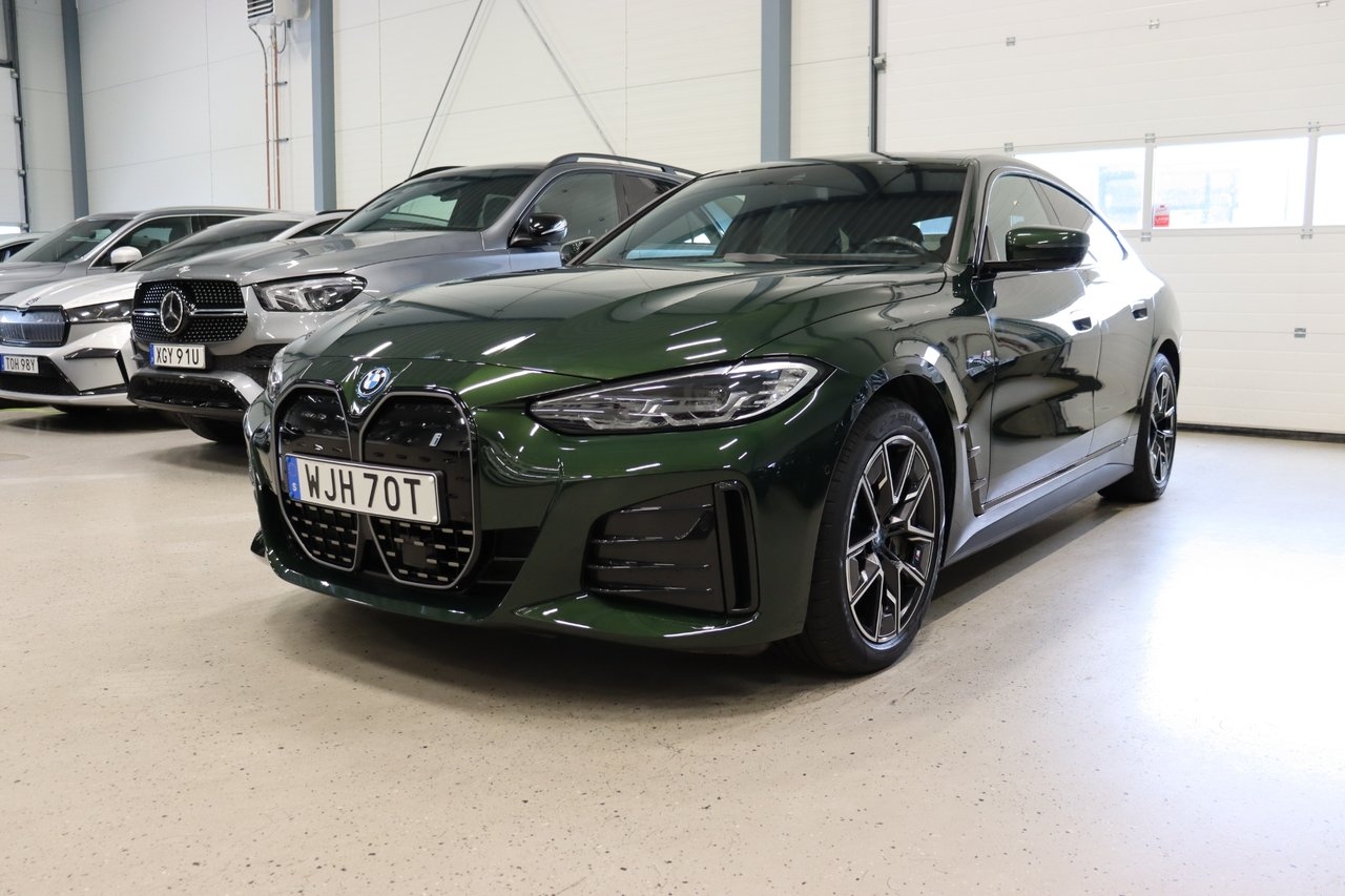 BMW i4