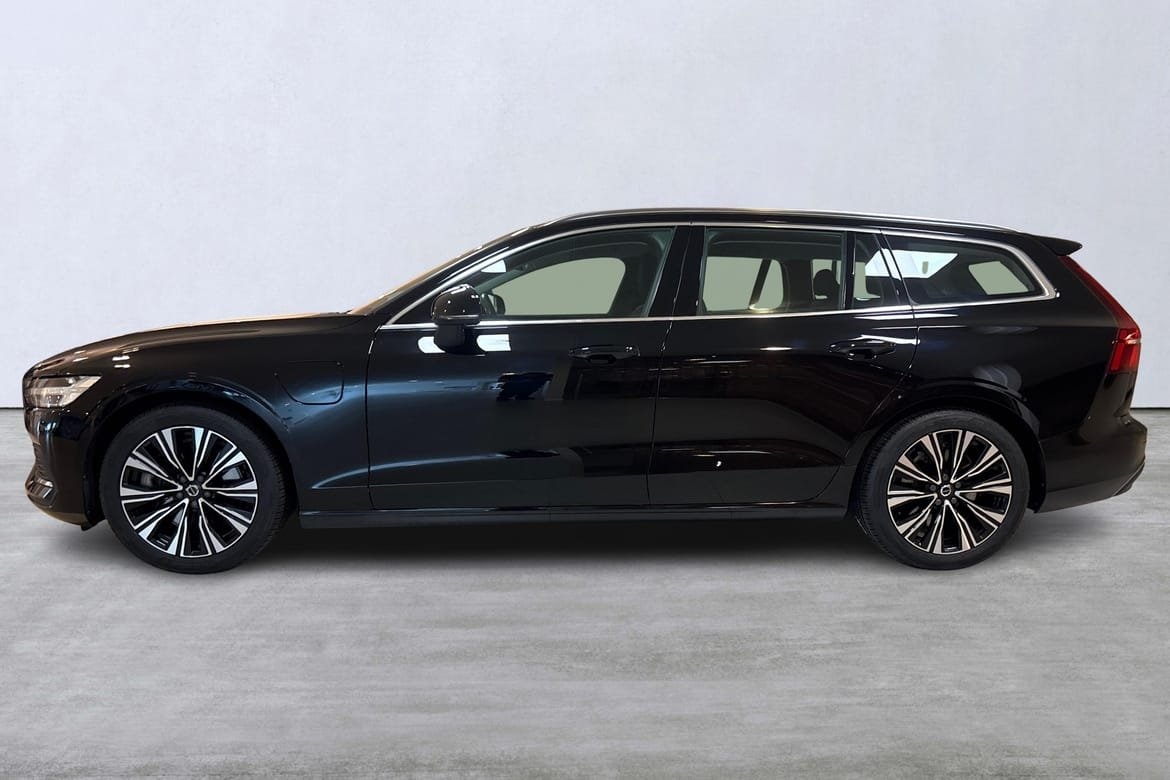 Volvo V60 Recharge T6 Core Edition 2023, kuva 2/10
