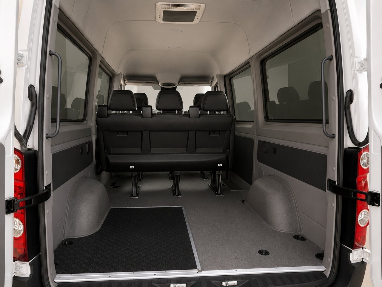 Volkswagen Crafter 2016, bild 7/9
