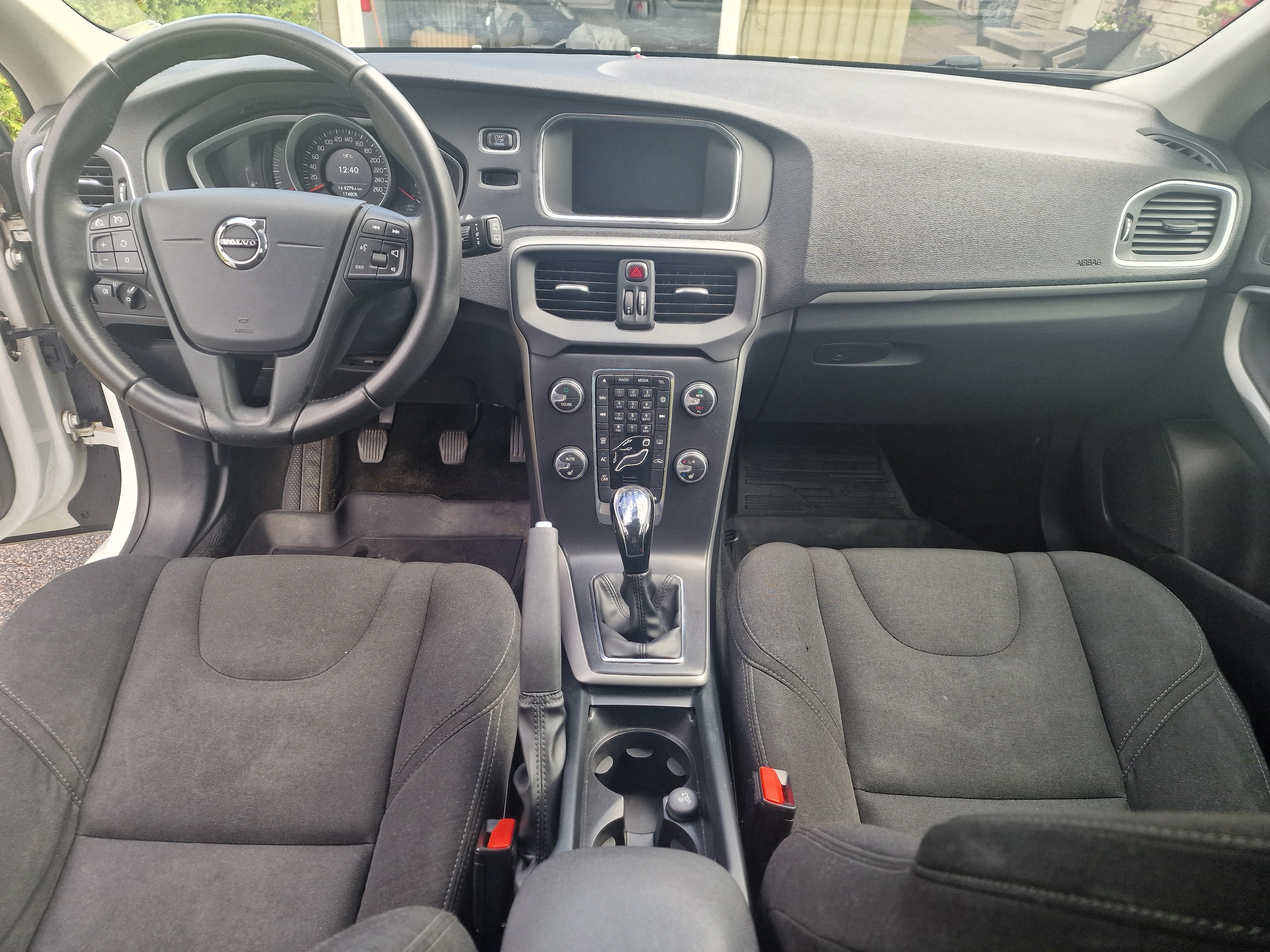 Volvo V40 D2 Manuell 2018, kuva 5/8