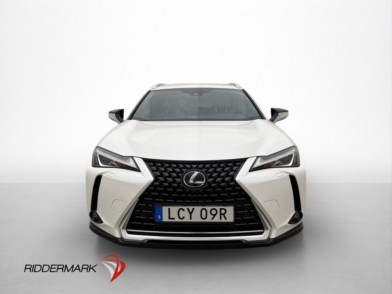 Lexus UX 250h 184hk Comfort Teknik 2021, photo 2/31