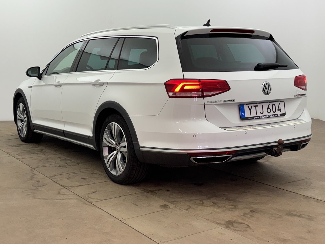 Volkswagen Passat 2018, bild 5/10