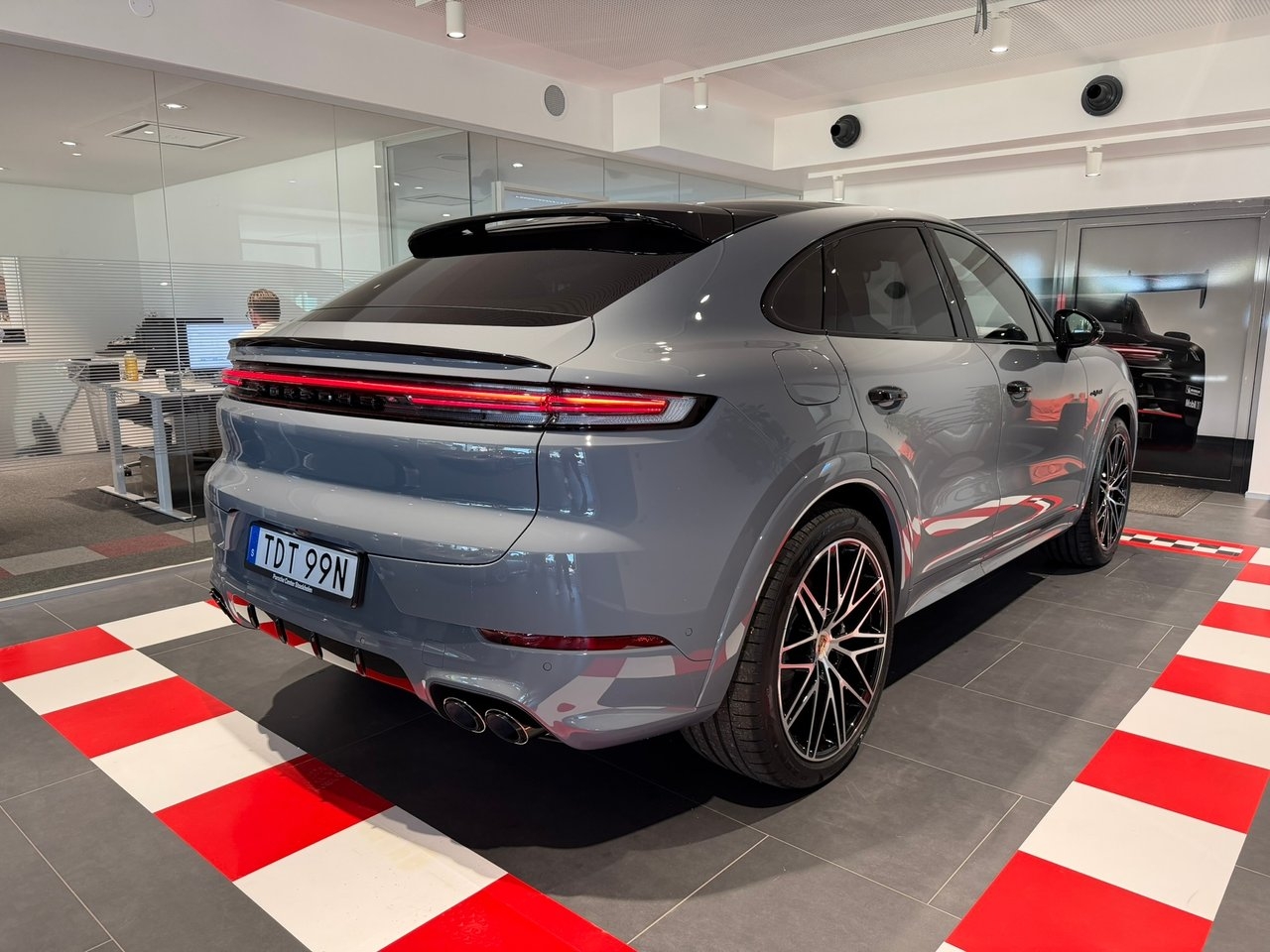 Porsche Cayenne 2026, bild 3/22