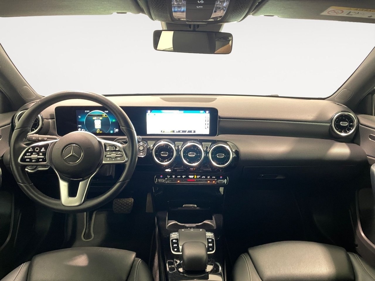 Mercedes-Benz A 2019, photo 2/17
