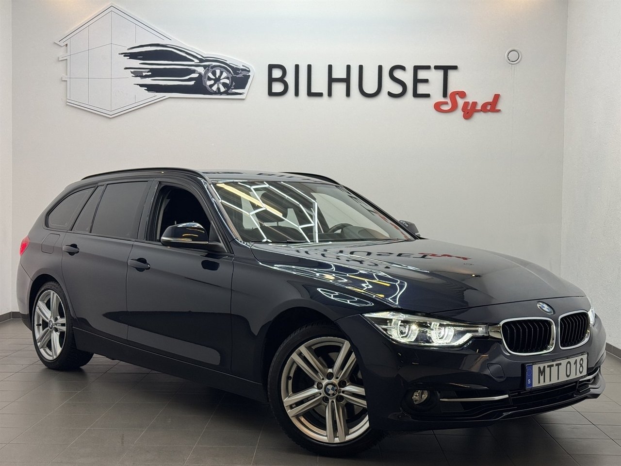BMW 330