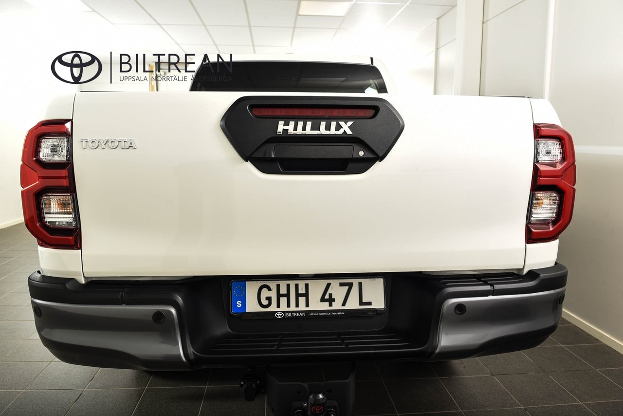 Toyota HiLux 2026, bild 4/24