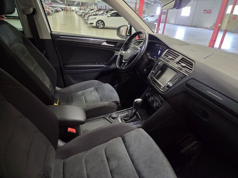Volkswagen Tiguan 2017, bild 4/10