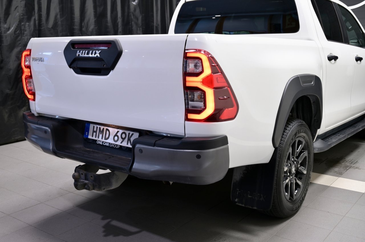 Toyota HiLux 2021, bild 6/10