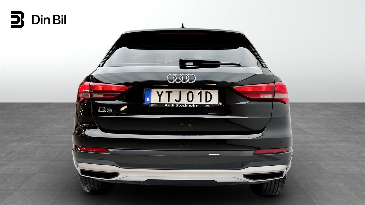 Audi Q3 35 TFSI 150HK Cockpit 2023, bild 5/15