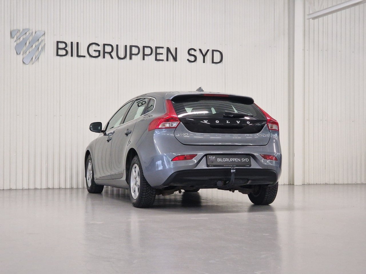 Volvo V40 D2 Momentum 2015, photo 7/20
