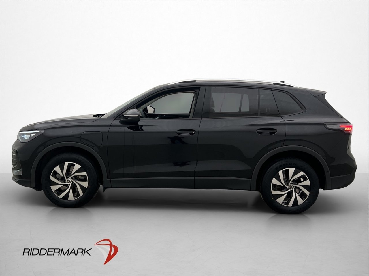Volkswagen Tiguan eHybrid 204hk Cockpit 2024, bild 4/34